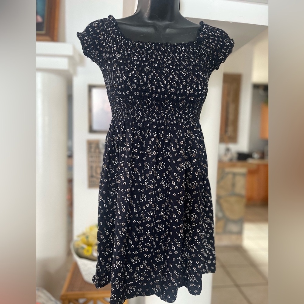 Brandy Melville short black dress with floral print XS